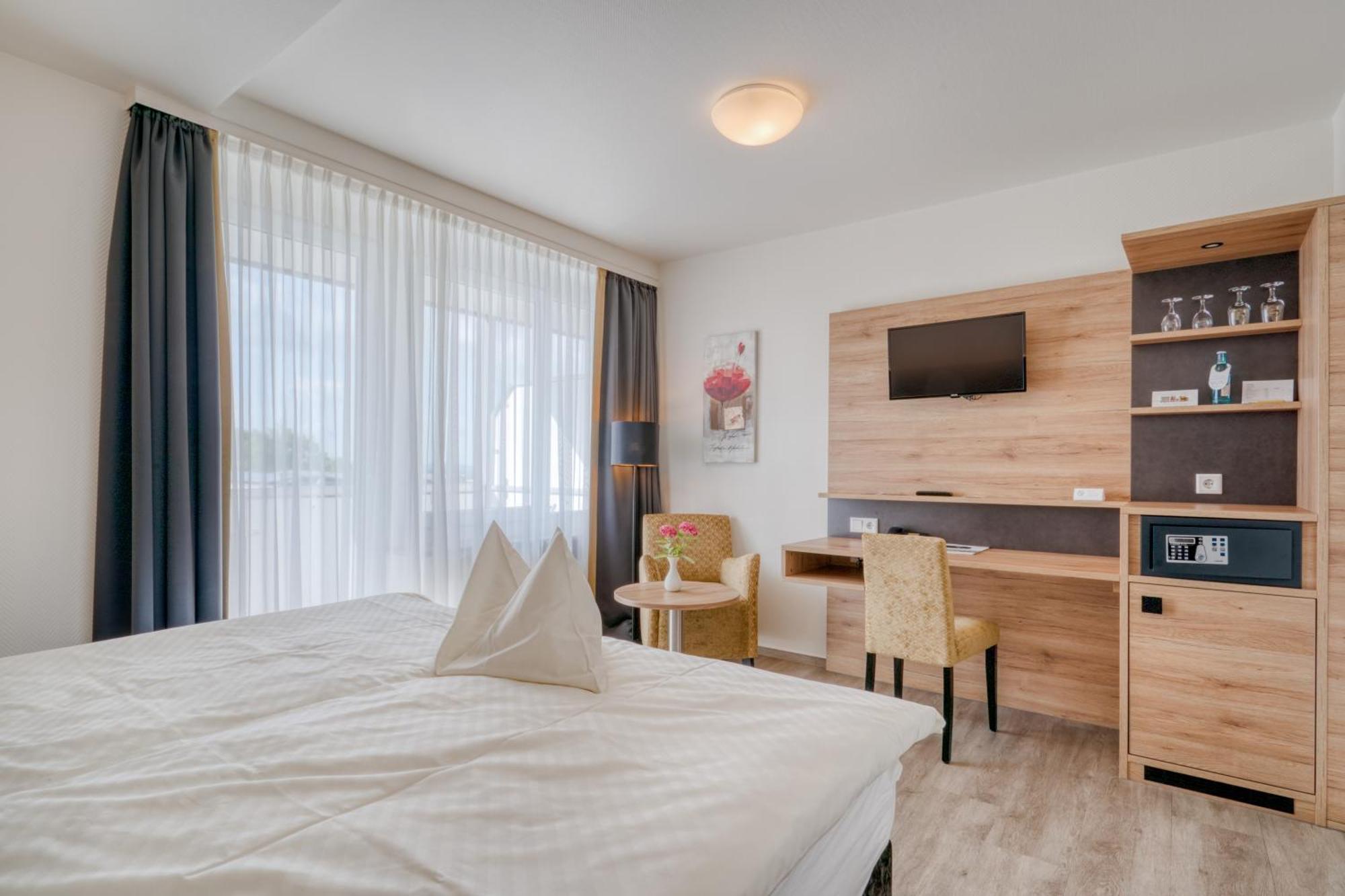 Hotel Wiehen-Therme Hullhorst 외부 사진